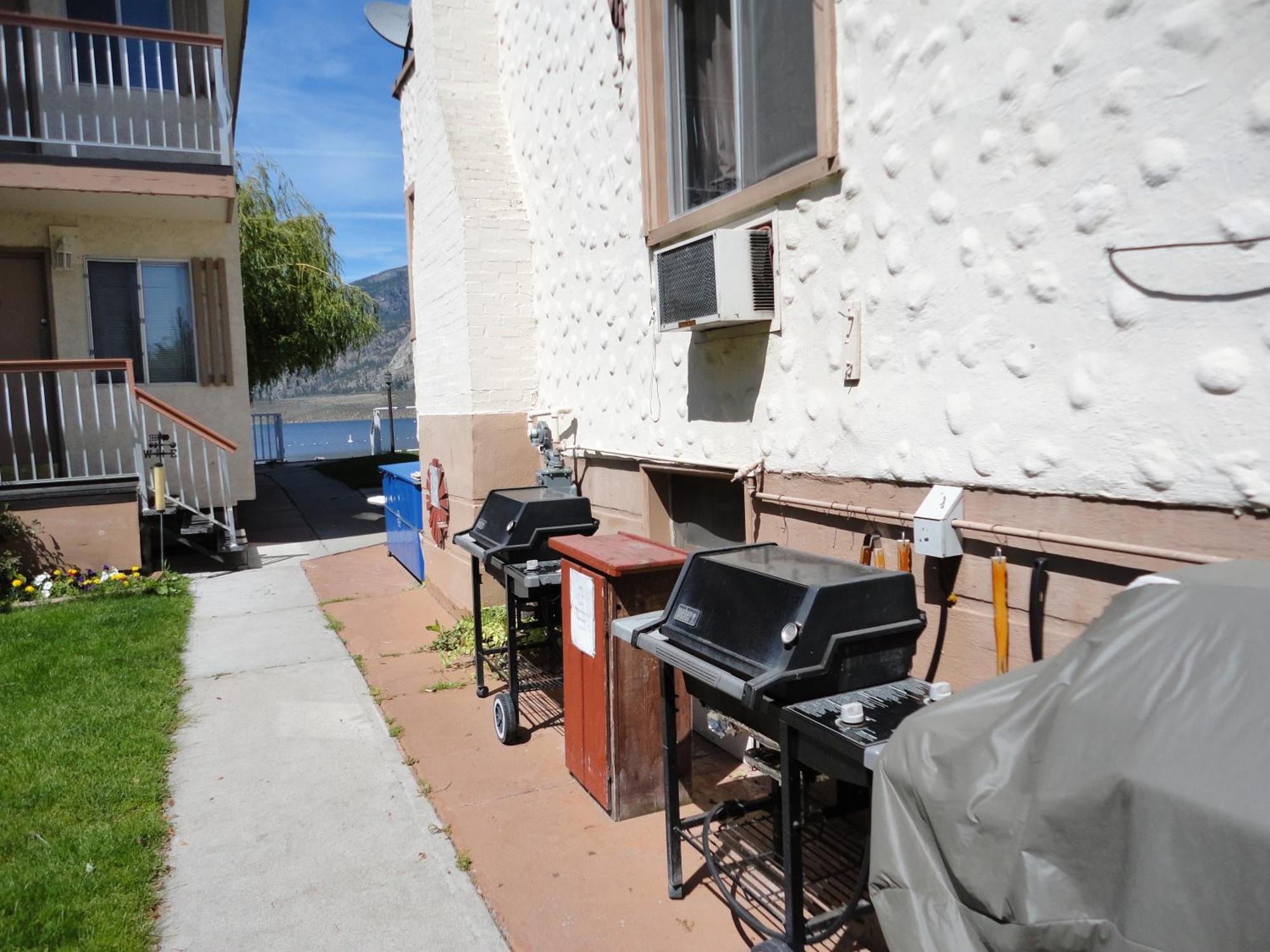 Bella Villa Resort Motel Osoyoos Eksteriør billede