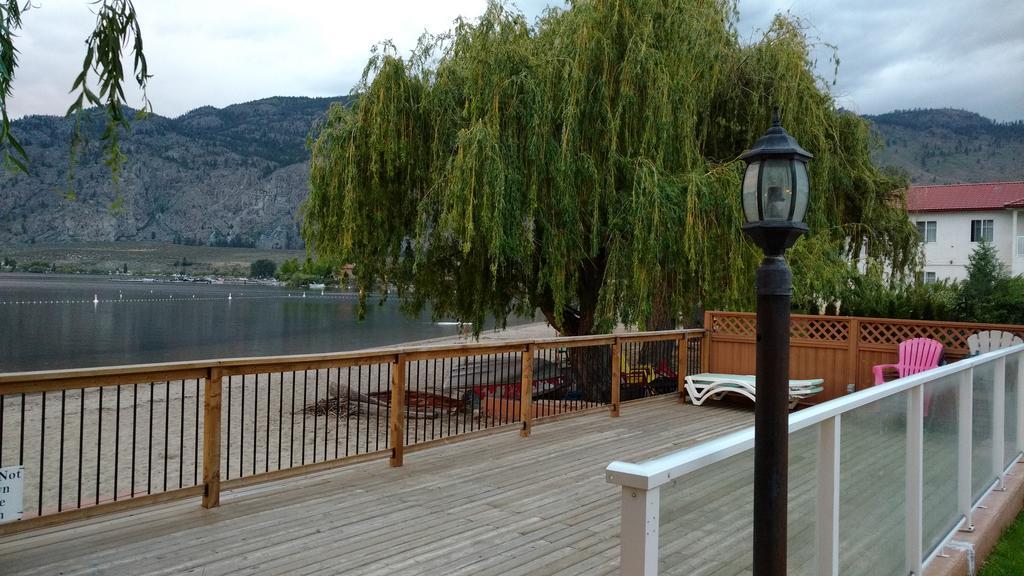 Bella Villa Resort Motel Osoyoos Eksteriør billede
